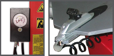 ﻿Pedal inflator for the beading in. The air outlet takes place from the slide guides.